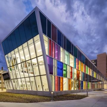 Exterior of VA Omaha Ambulatory Care Center. 