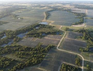 Aerial view of the Bright Arrow solar project