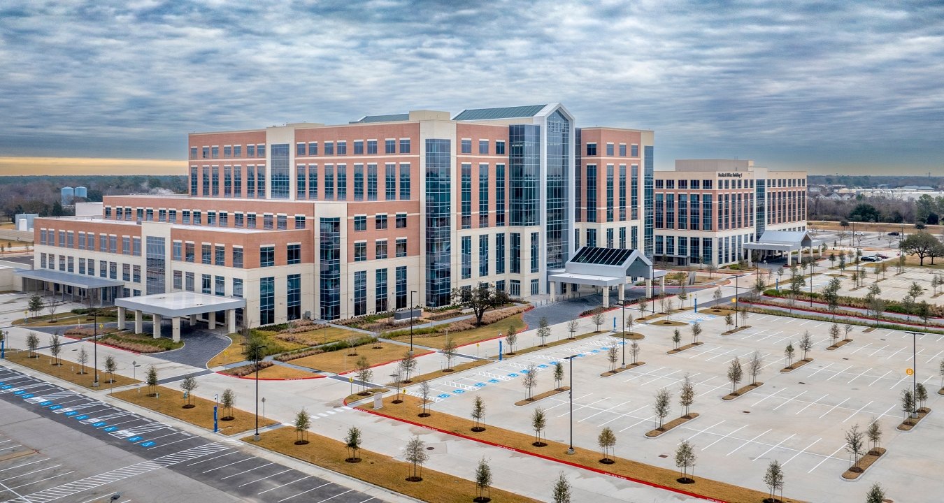 Exterior view of the Houston Methodist Cypress campus