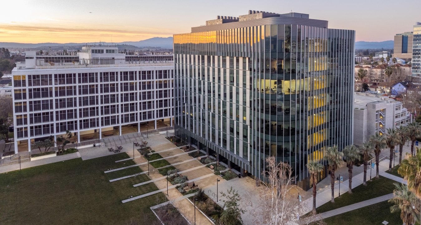 Exterior view of the SJSU building 