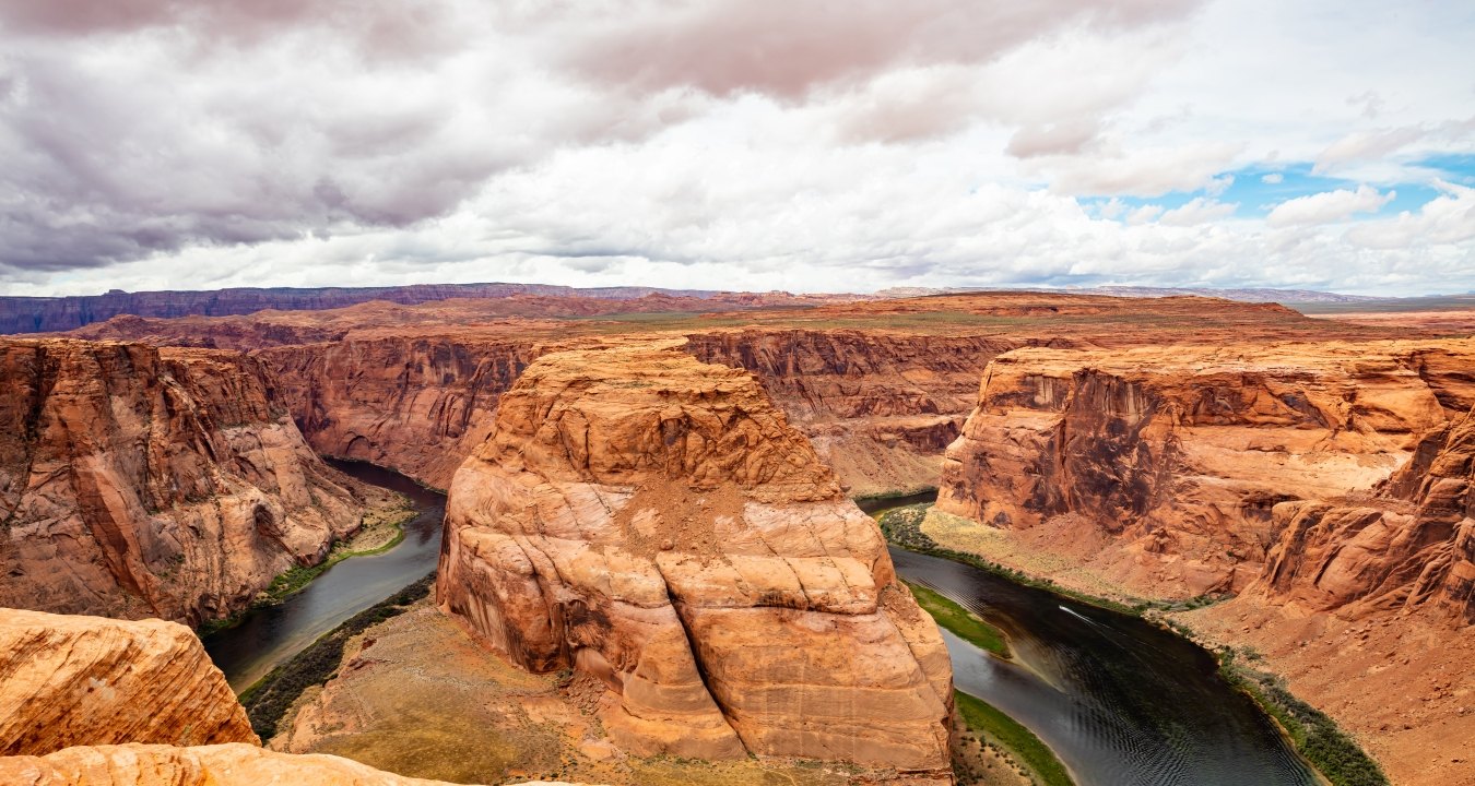 daytime image of horseshoe bend