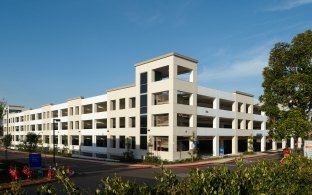 Scripps Health Parking Structure exterior and surrounding roadway and landscape
