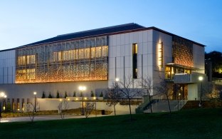 Exterior view of the UC Berkeley East Asian Library. 