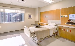 Interior room at Banner Estrella Medical Center