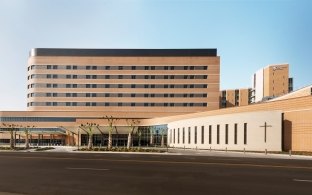 Exterior view of the CHRISTUS Spohn campus