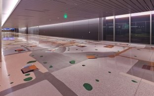 Flooring design in Phoenix Sky Harbor International Airport Terminal 4 Eighth Concourse walkway