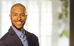 Javelle Redmond headshot