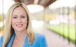 Cathy Orquiola headshot