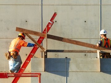 Construction workers at the J. Craig Venter Genome Lab jobsite.