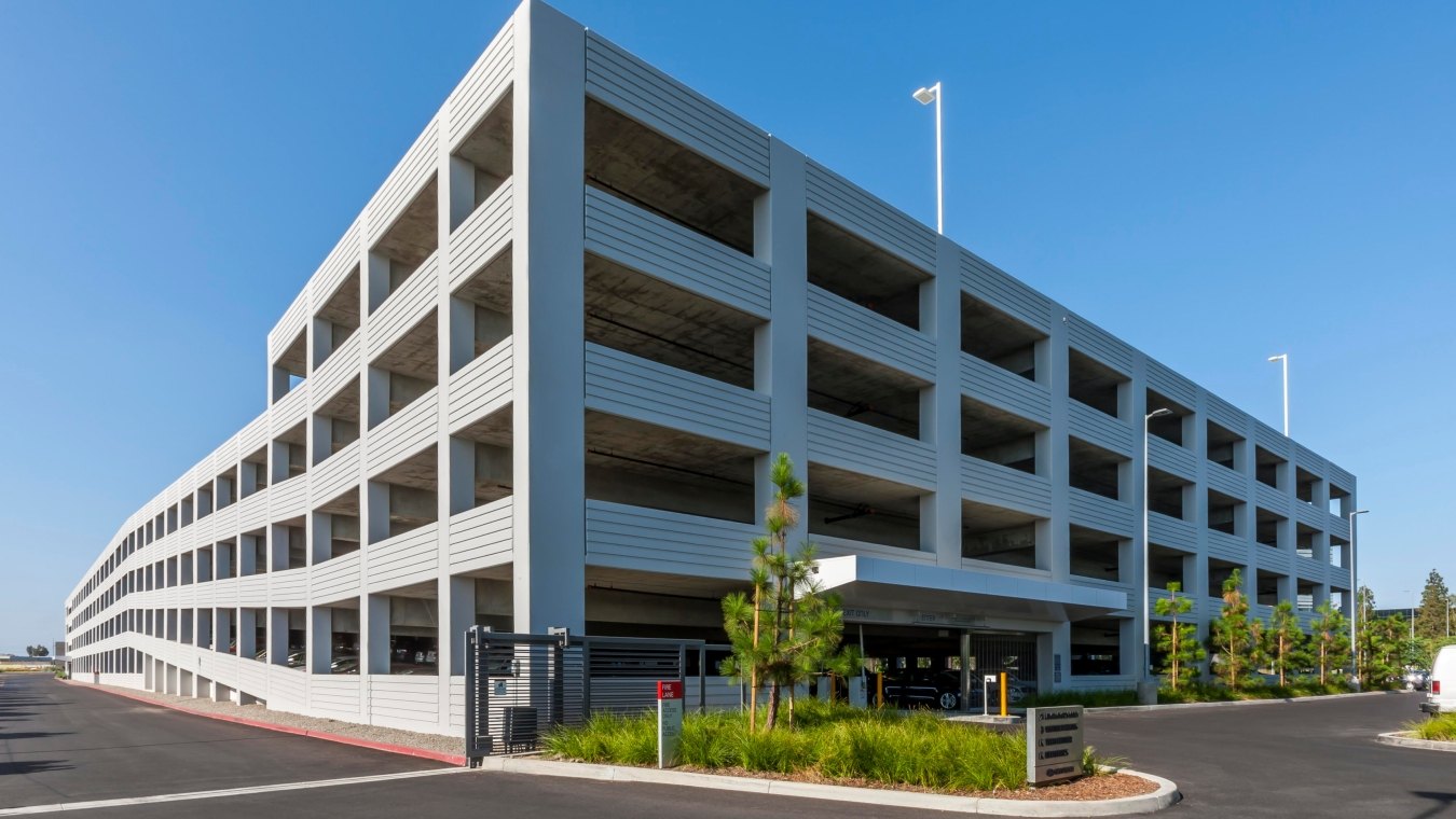 External view of the Hyundai Parking structure.