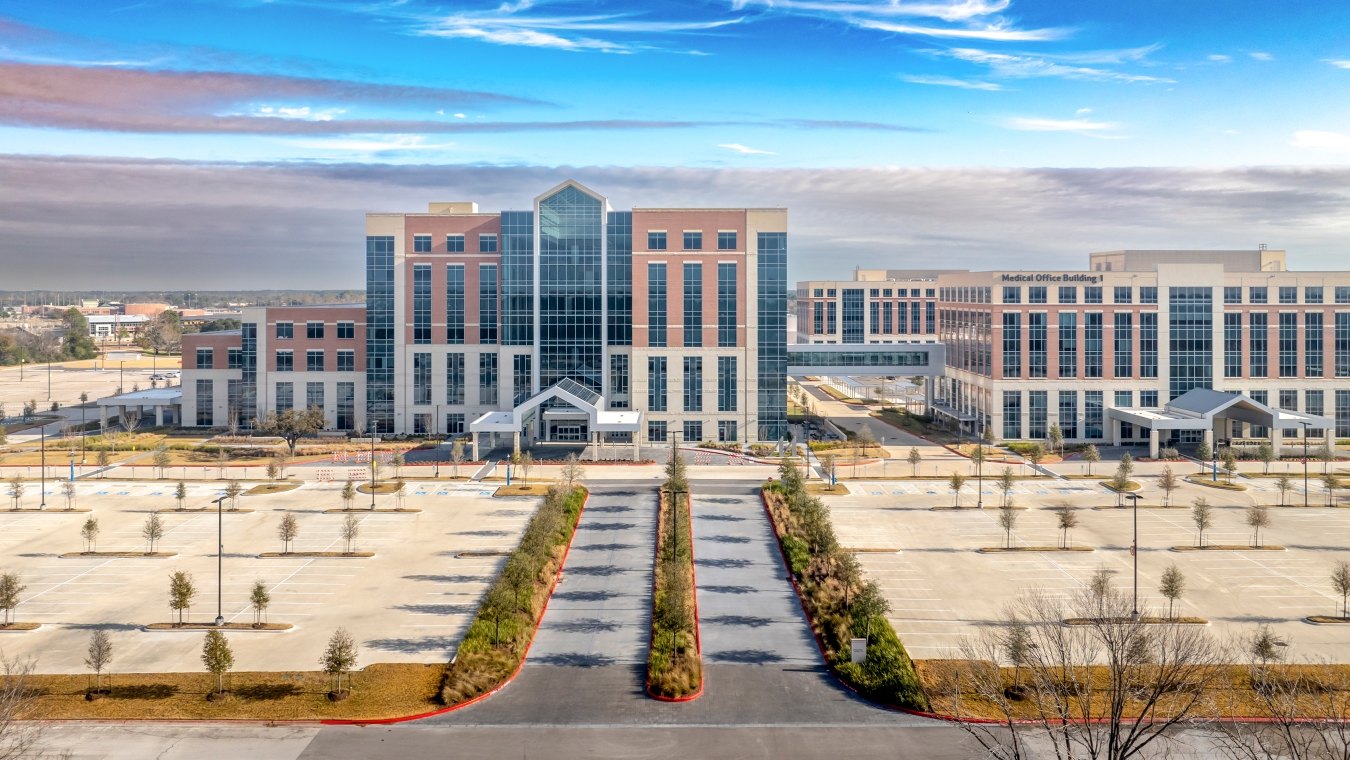 Exterior view of the Houston Methodist Hospital Cypress campus