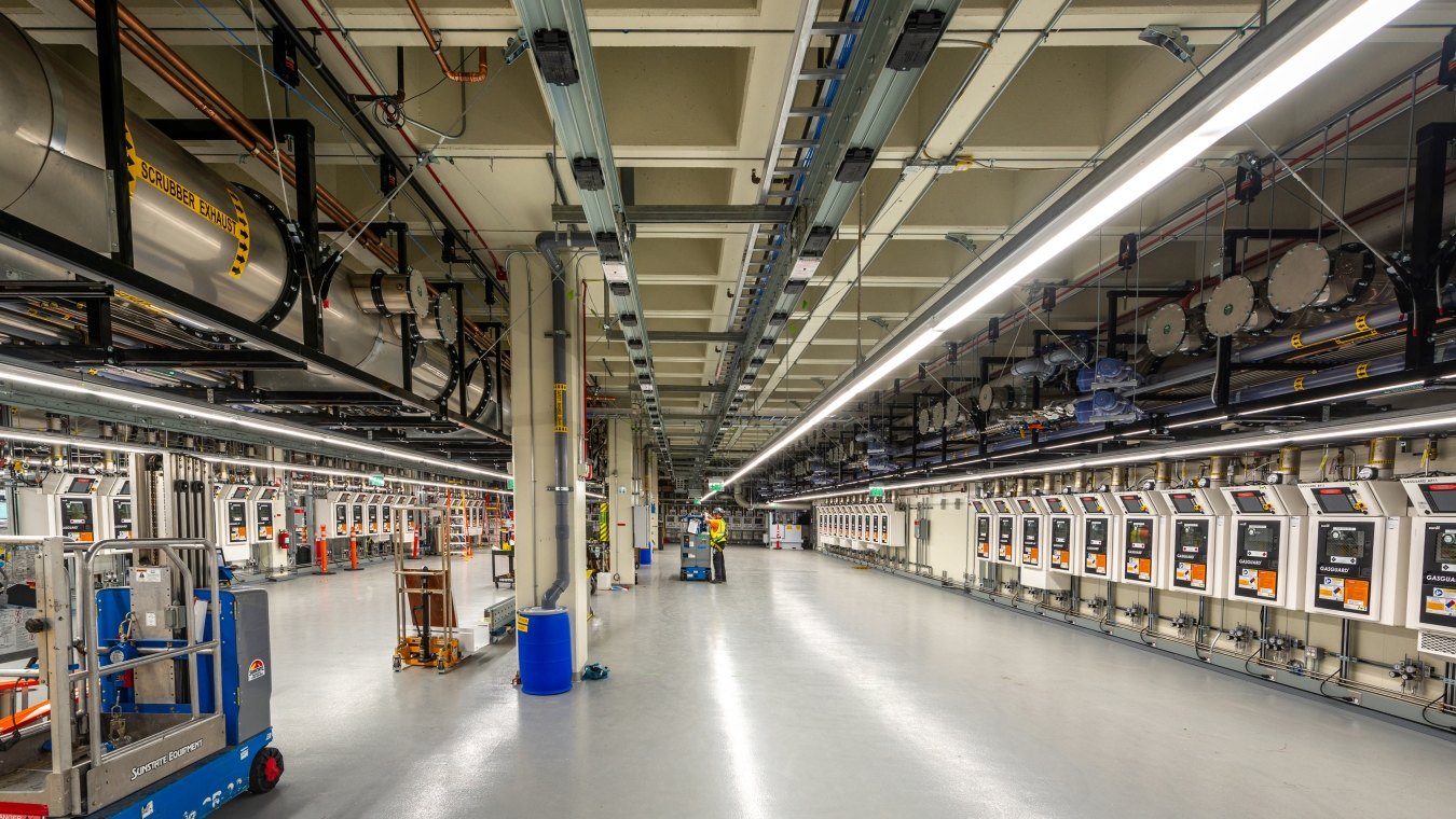 The interior of the semiconductor plant