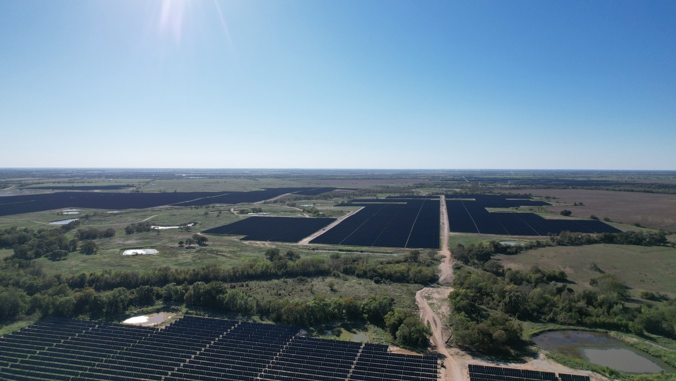 Aerial view of Cattlemen solar park