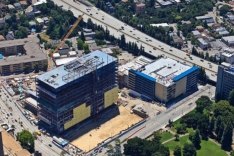 Kaiser Oakland Hospital in progress photo.