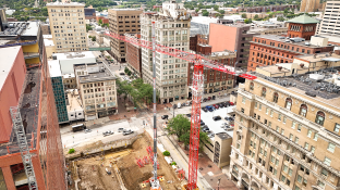 Tower crane at the Duo Nustyle Parking Garage project site