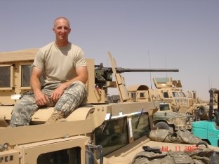 Dan Hennings in Iraq
