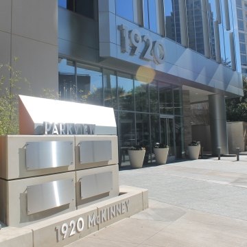 Exterior view of the 1920 Mckinney office building