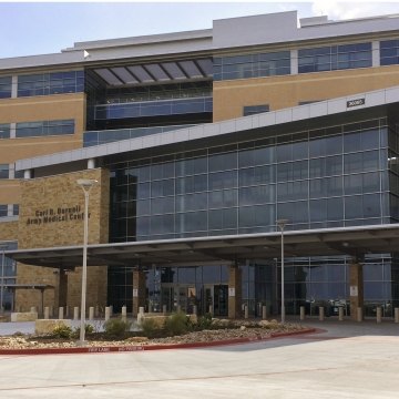 Exterior view of the hospital entryway