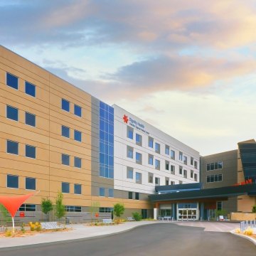 Chandler Regional Medical Center - Tower D building exterior and driveway entry