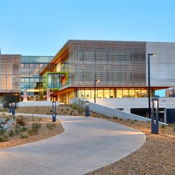 UCSD Center for Novel Therapeutics building walkway and landscape leading to the building