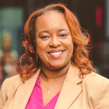 Alisa Lewis headshot
