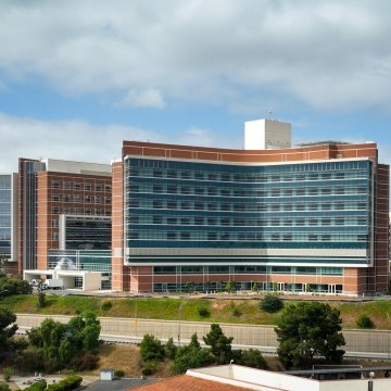 Exterior view of the new hospital tower
