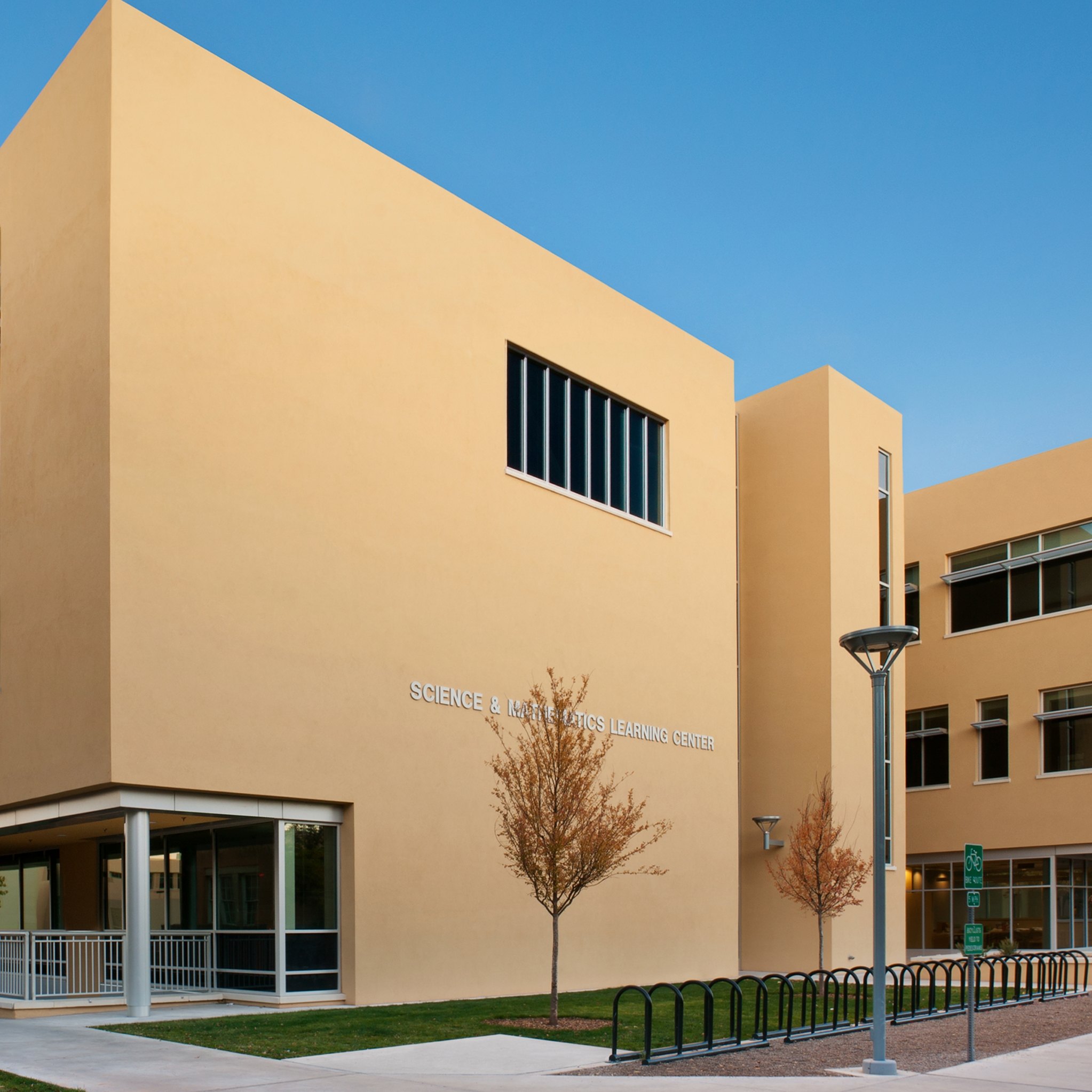 UNM's New Math & Science Center McCarthy